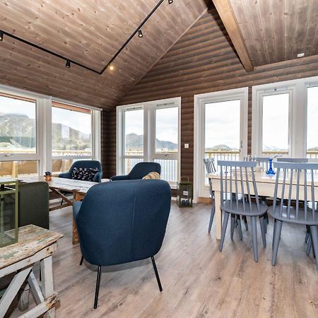 Hemmingodden Lofoten Fishing Lodge Болстад Екстериор снимка