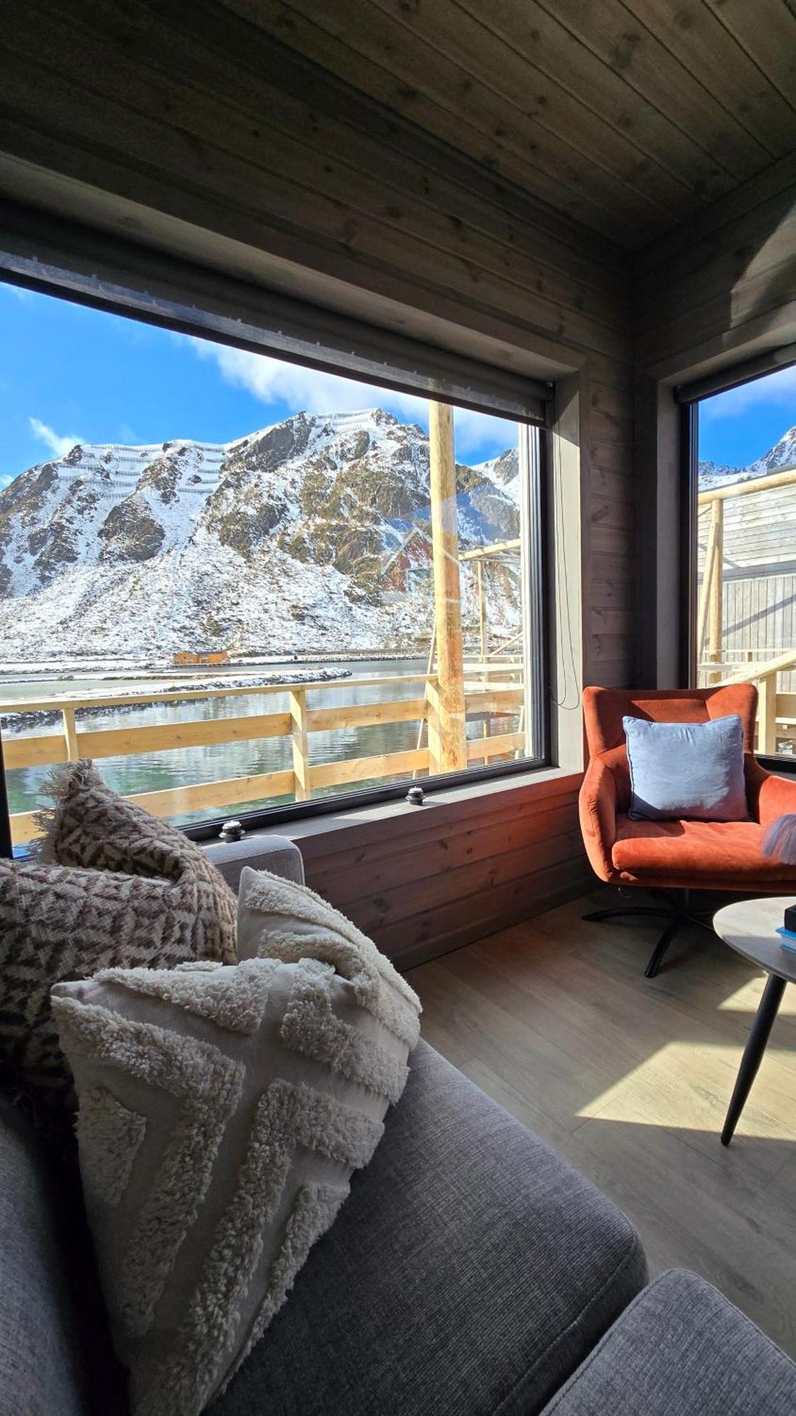 Hemmingodden Lofoten Fishing Lodge Болстад Екстериор снимка