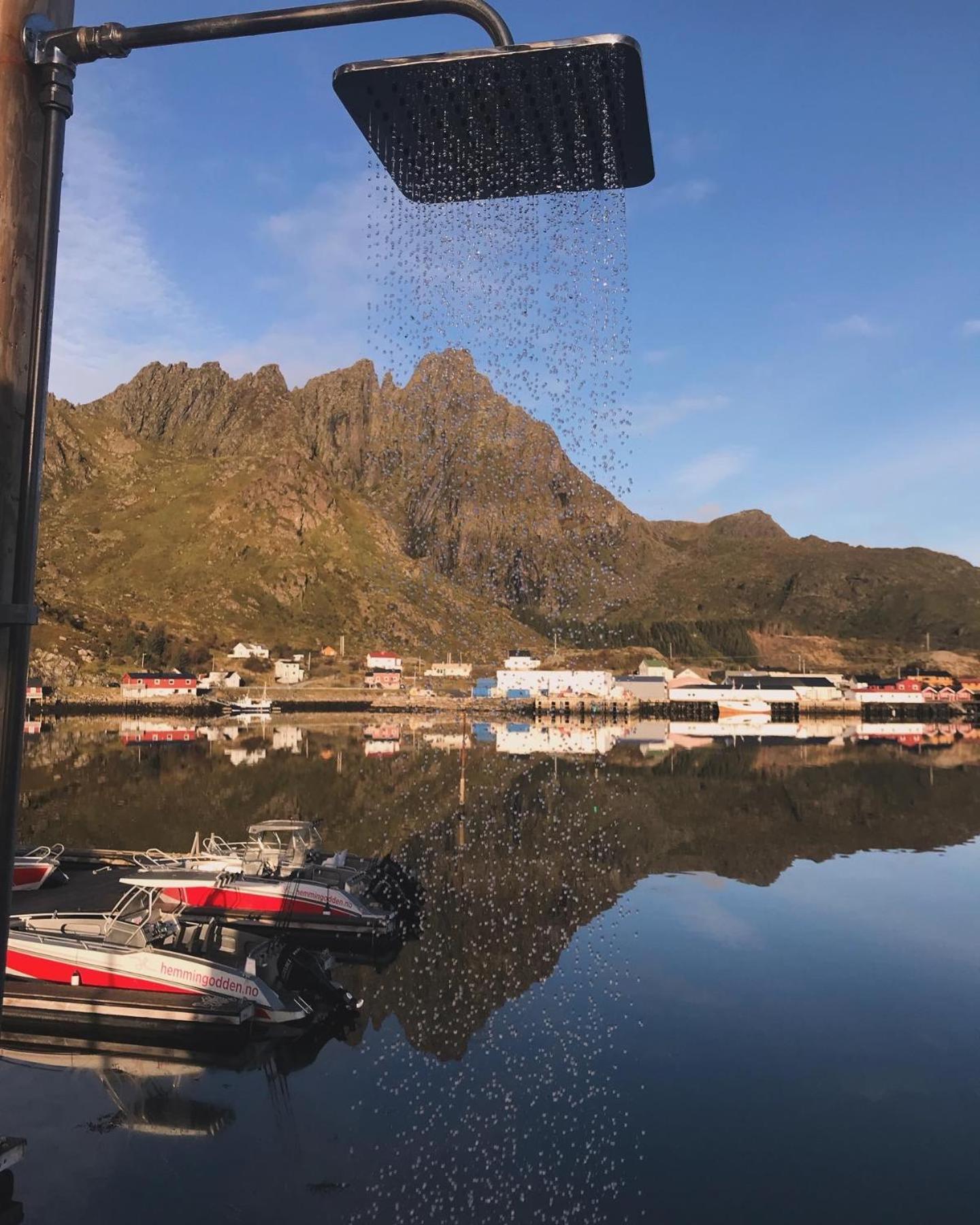 Hemmingodden Lofoten Fishing Lodge Болстад Екстериор снимка